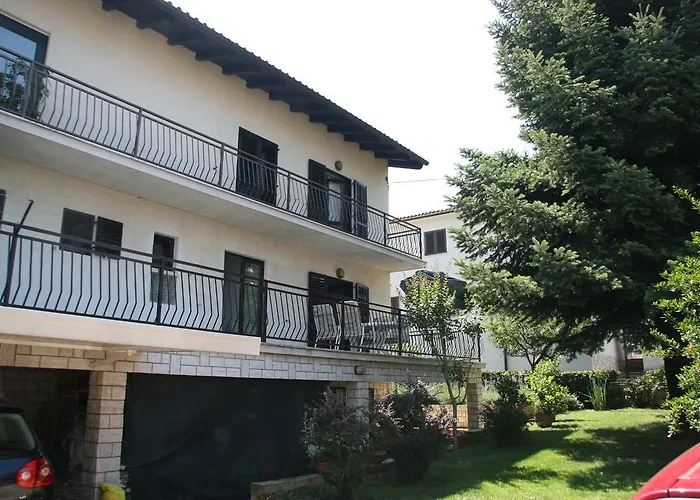 Pineta House Vidos Apartman
