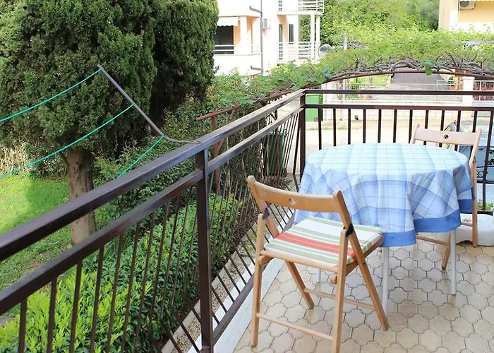 Pineta House Vidos Apartman